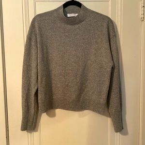 Cashmere mock turtleneck